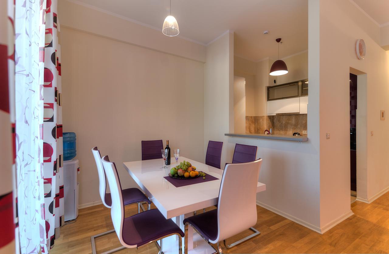 Apartments Harmonia Colours บุดวา ภายนอก รูปภาพ